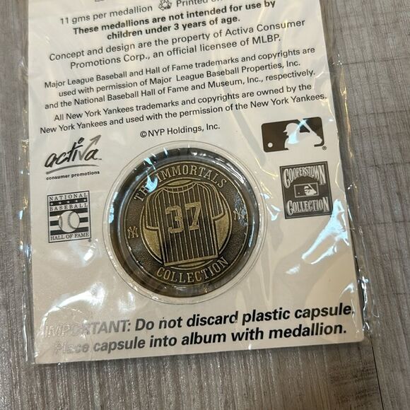 Casey Stengel #37 Immortals 2005 Medallion Collection New York Post Yankees Coin - Picture 7 of 7